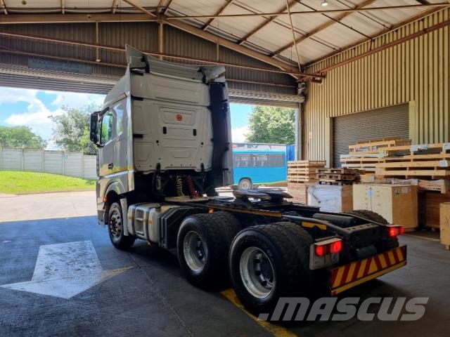 Fuso Actros ACTROS 2645LS/33 STD Τράκτορες