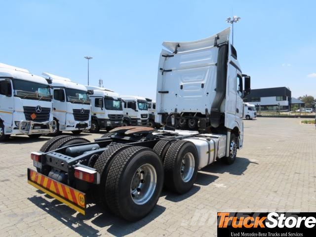 Fuso Actros ACTROS 2645LS/33 STD Tractor Units