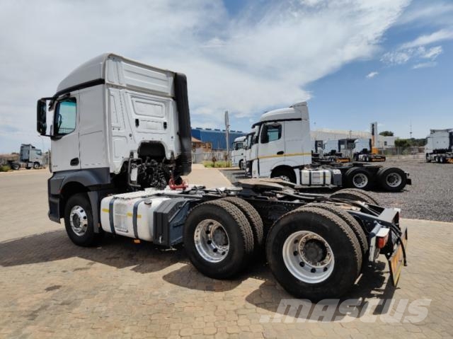 Fuso Actros ACTROS 2645LS/33 FS Τράκτορες