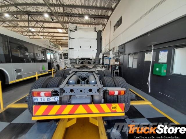 Fuso Actros ACTROS 2645LS/33 STD Vilcēji