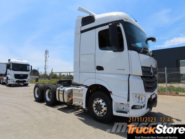 Fuso Actros ACTROS 2645LS/33 STD Τράκτορες