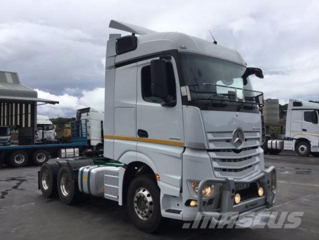 Fuso Actros ACTROS 2645LS/33 STD Τράκτορες