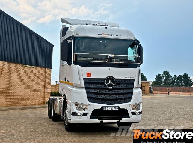Fuso Actros ACTROS 2645LS/33 STD Τράκτορες