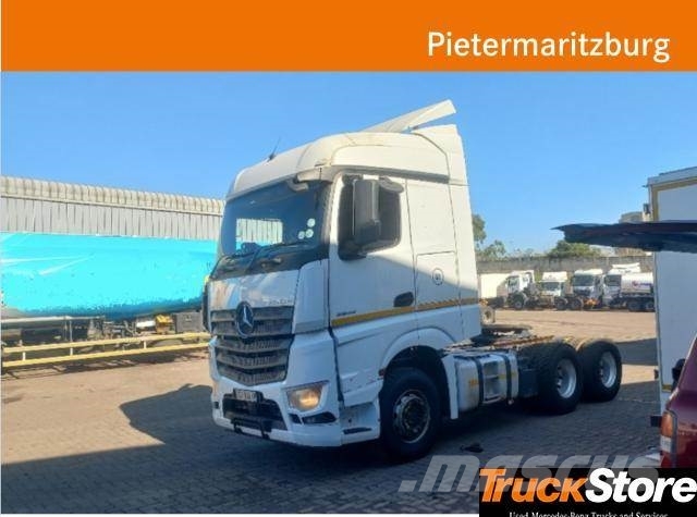 Fuso Actros ACTROS 2645LS/33 STD Τράκτορες
