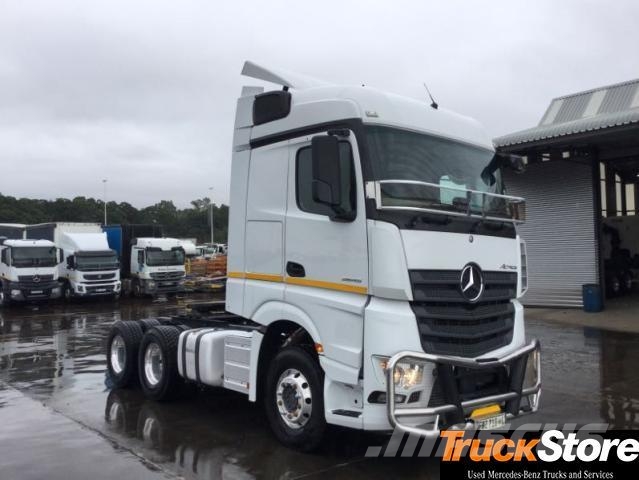 Fuso Actros ACTROS 2645LS/33 STD Τράκτορες