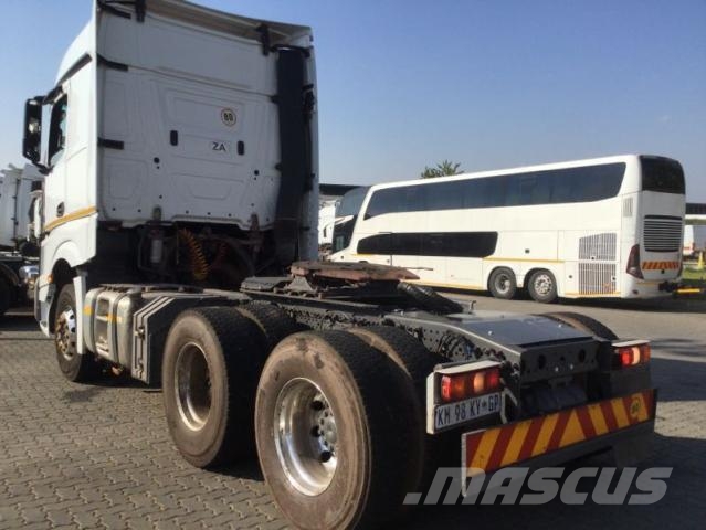 Fuso Actros ACTROS 2645LS/33 STD Τράκτορες