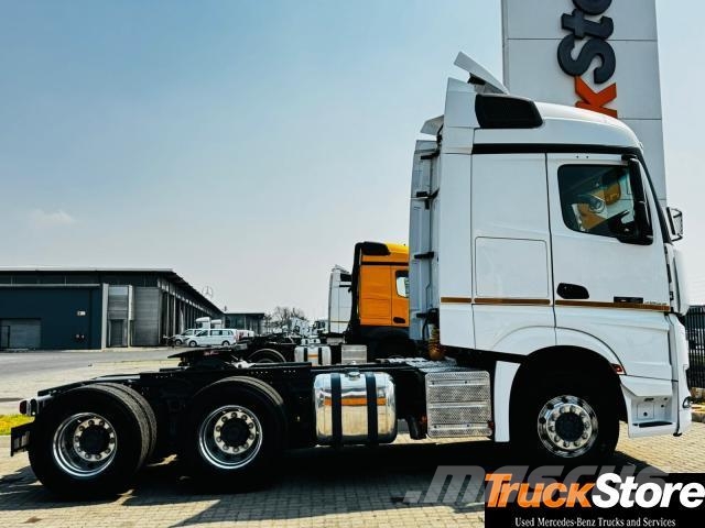 Fuso Actros ACTROS 2645LS/33 STD Naudoti vilkikai