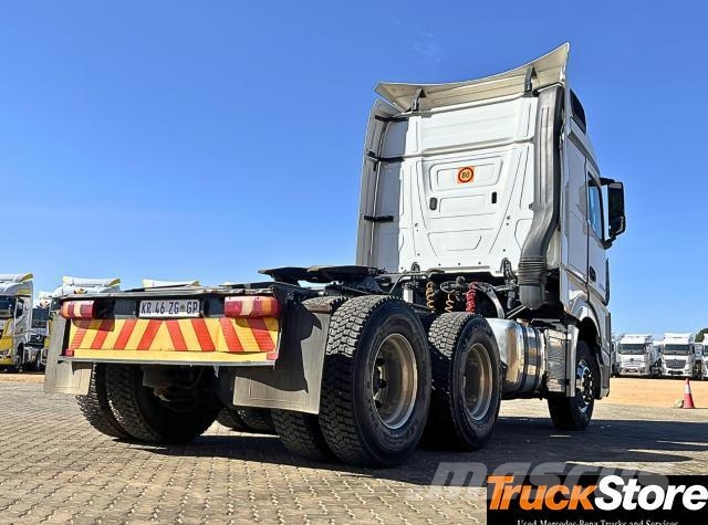 Fuso Actros ACTROS 2645LS/33 STD Τράκτορες