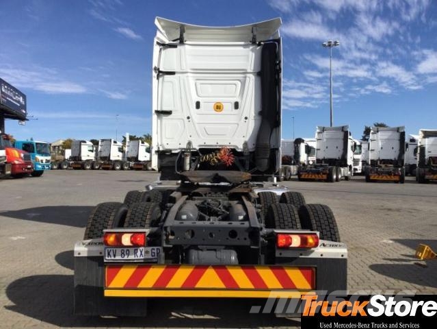 Fuso Actros ACTROS 2645LS/33 STD Ťahače