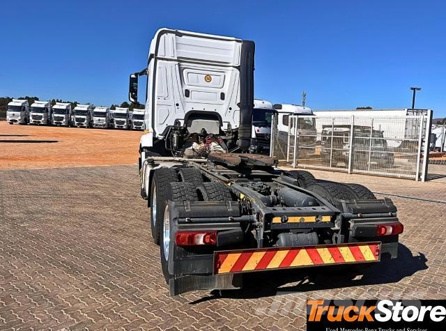 Fuso Actros ACTROS 2645LS/33 FS Τράκτορες