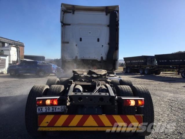 Fuso Actros ACTROS 2645LS/33 STD Tegljači