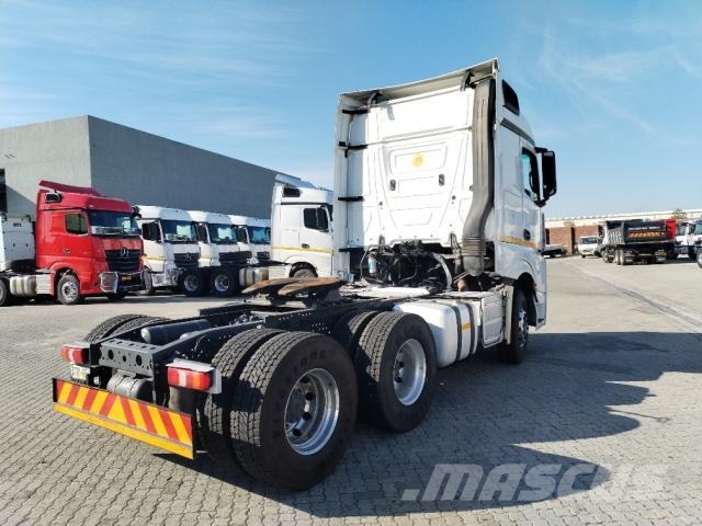 Fuso Actros ACTROS 2645LS/33 STD Trekkers