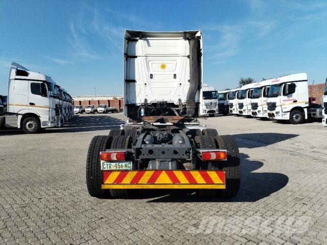 Fuso Actros ACTROS 2645LS/33 STD Trekkers