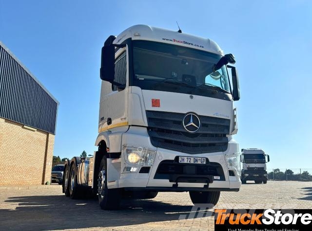 Fuso Actros ACTROS 2645LS/33 FS Trekkers