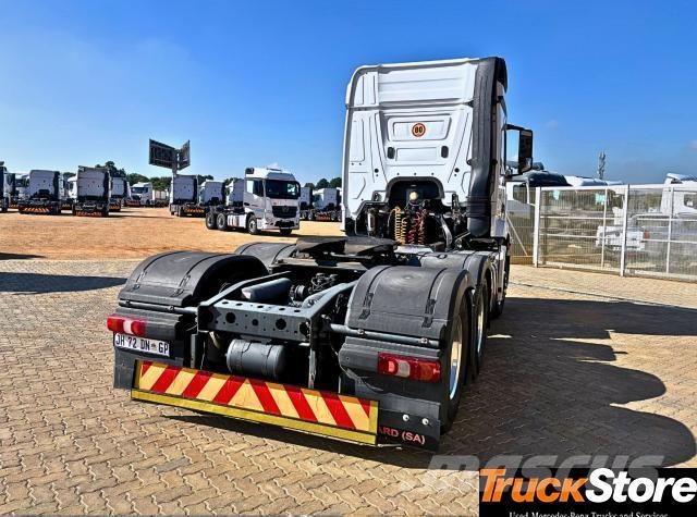 Fuso Actros ACTROS 2645LS/33 FS Trekkers
