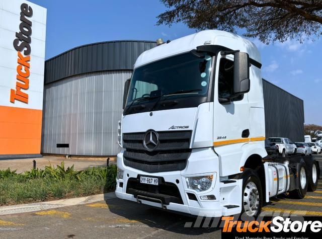 Fuso Actros ACTROS 2645LS/33 FS Cabezas tractoras