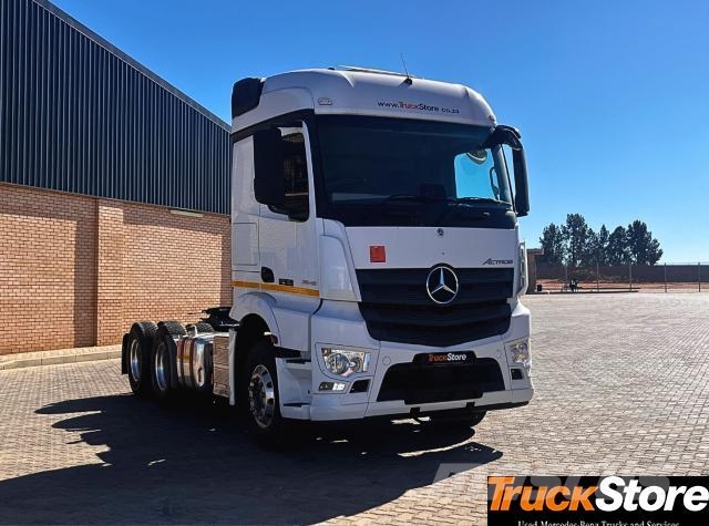 Fuso Actros ACTROS 2645LS/33 FS Τράκτορες