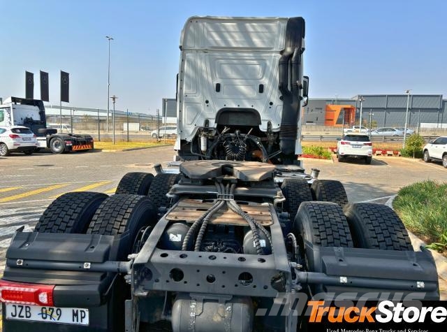 Fuso Actros ACTROS 2645LS/33 FS Τράκτορες