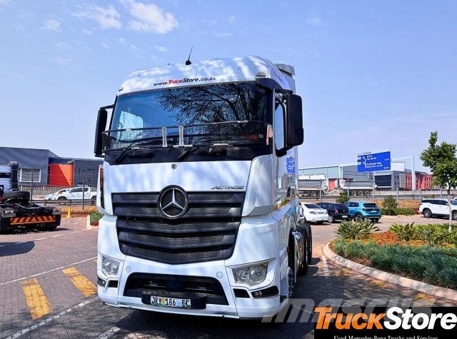 Fuso Actros ACTROS 2645LS/33 STD 曳引機組件