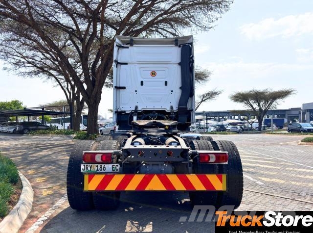 Fuso Actros ACTROS 2645LS/33 STD 曳引機組件