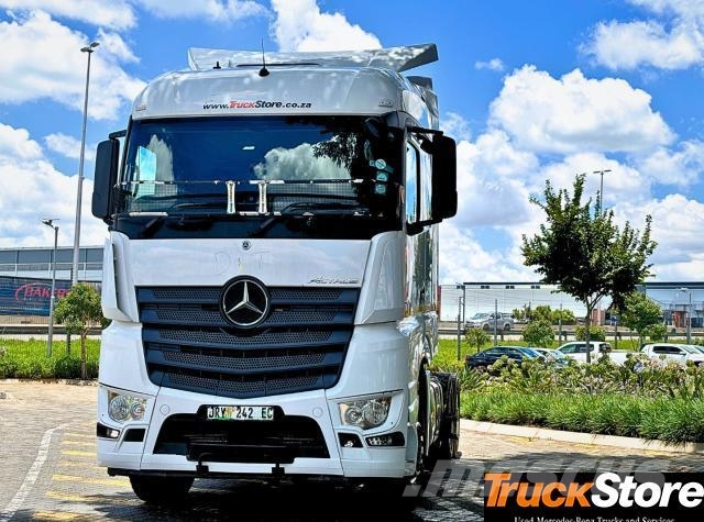 Fuso Actros ACTROS 2645LS/33 STD Τράκτορες