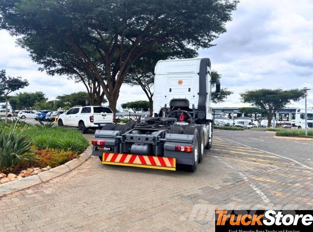 Fuso Actros ACTROS 2645LS/33 FS Τράκτορες