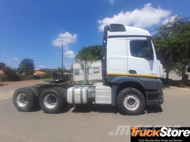 Fuso Actros ACTROS 2645LS/33PURE Autotractoare