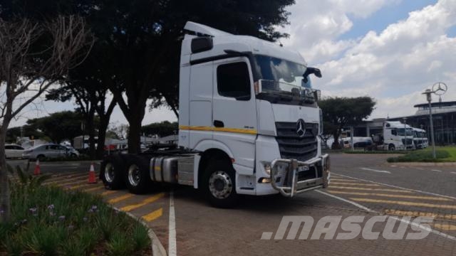 Fuso Actros ACTROS 2645LS/33 RE Τράκτορες