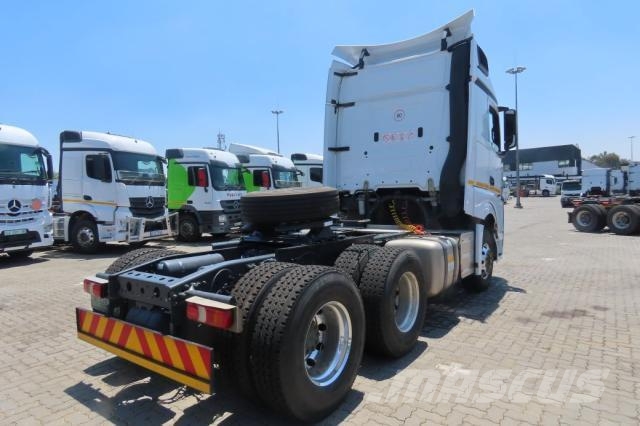 Fuso Actros ACTROS 2645LS/33 STD Τράκτορες