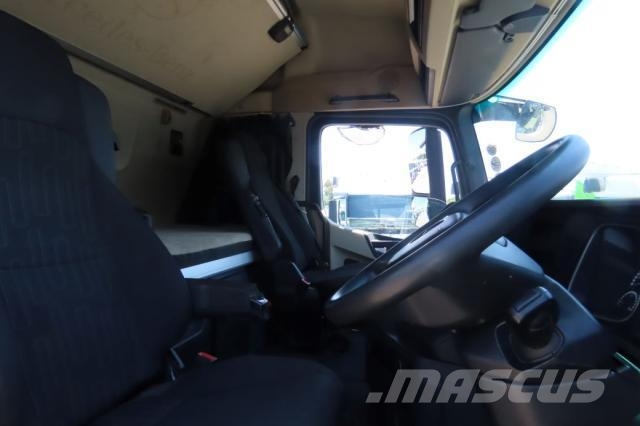 Fuso Actros ACTROS 2645LS/33 STD Τράκτορες