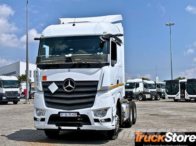 Fuso Actros ACTROS 2645LS/33 RE Τράκτορες