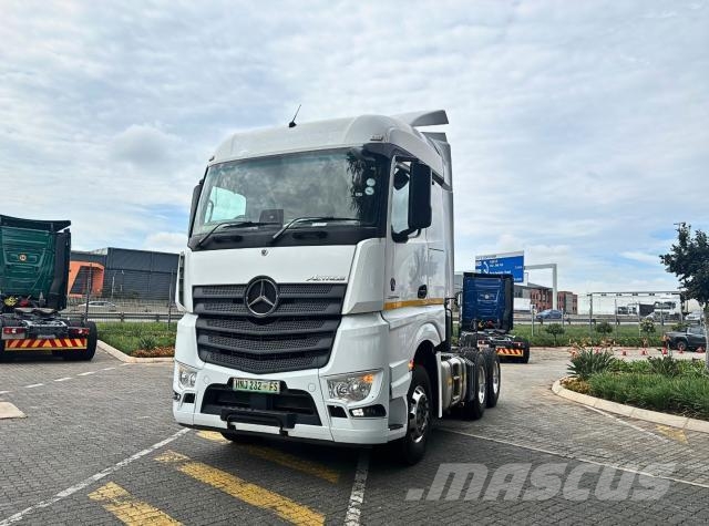 Fuso Actros ACTROS 2645LS/33 E 5 Τράκτορες