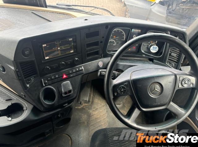 Fuso Actros ACTROS 2645LS/33 E 5 Τράκτορες