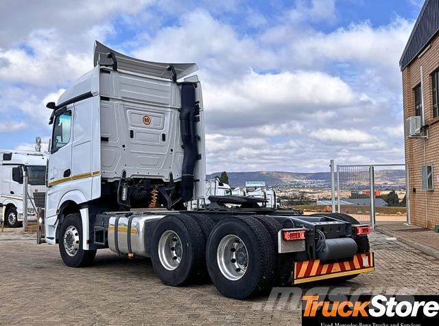 Fuso Actros ACTROS 2645LS/33 RE Τράκτορες