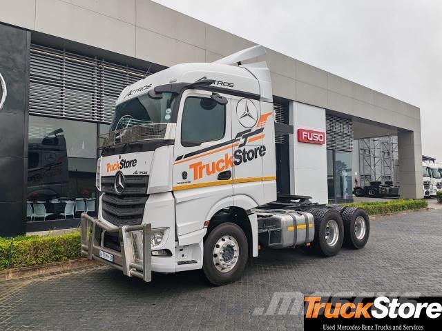 Fuso Actros ACTROS 2645LS/33 RE Τράκτορες