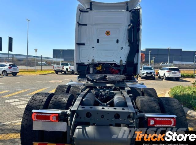 Fuso Actros ACTROS 2645LS/33 RE Τράκτορες