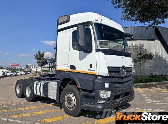 Fuso Actros ACTROS 2645LS/33PURE Τράκτορες