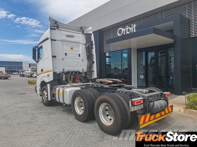 Fuso Actros ACTROS 2645LS/33 STD Τράκτορες