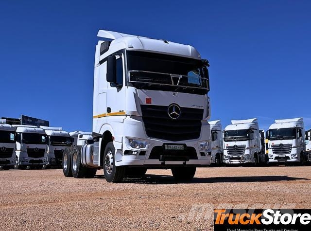 Fuso Actros ACTROS 2645LS/33 STD Τράκτορες