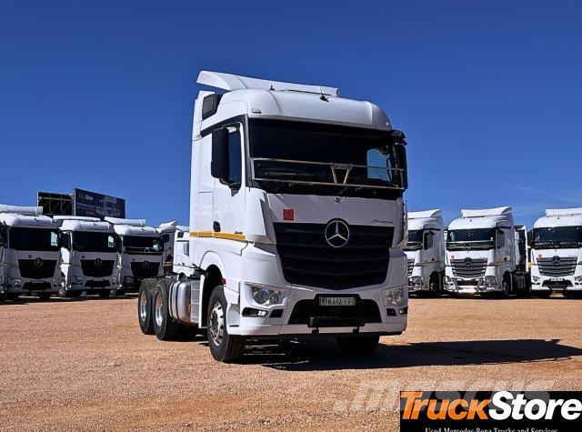 Fuso Actros ACTROS 2645LS/33 STD Τράκτορες