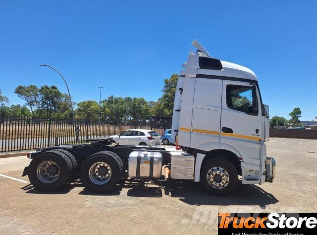 Fuso Actros ACTROS 2645LS/33 STD Τράκτορες
