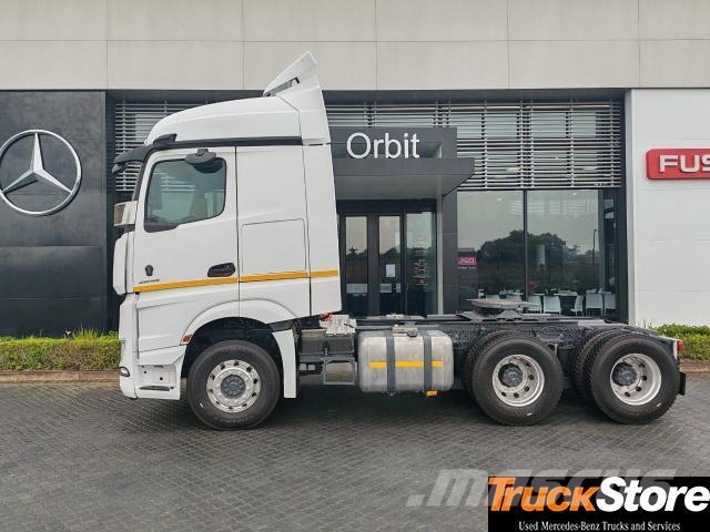 Fuso Actros ACTROS 2645LS/33 RE Τράκτορες