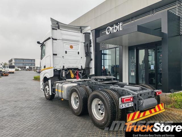 Fuso Actros ACTROS 2645LS/33 RE Τράκτορες