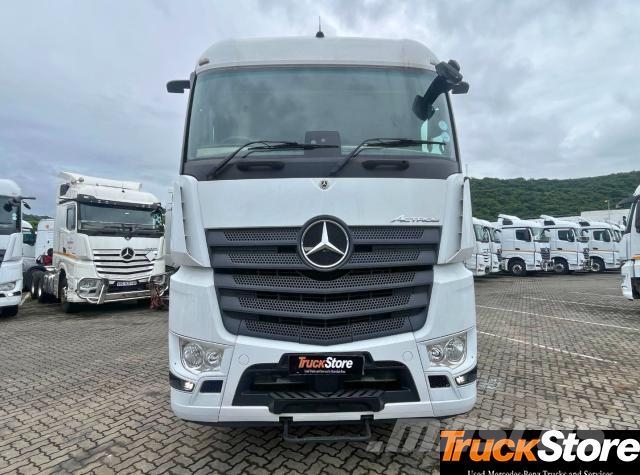 Fuso Actros ACTROS 2645LS/33 RE Τράκτορες