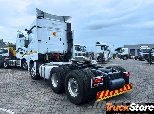 Fuso Actros ACTROS 2645LS/33 RE Τράκτορες