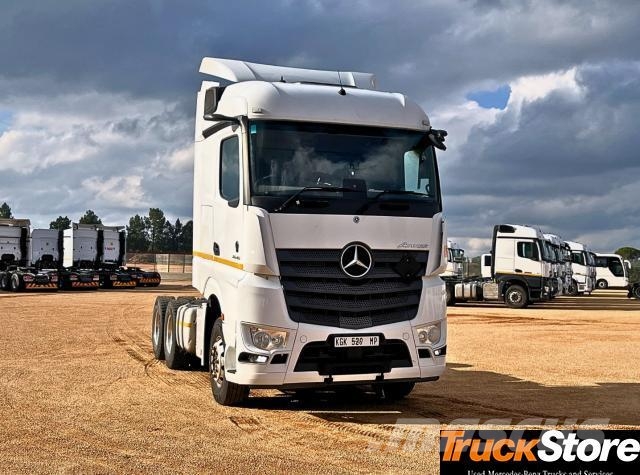 Fuso Actros ACTROS 2645LS/33 RE Τράκτορες