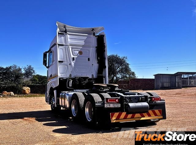 Fuso Actros ACTROS 2645LS/33 STD Τράκτορες