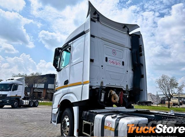 Fuso Actros ACTROS 2645LS/33 STD 曳引機組件