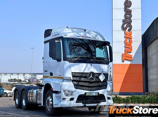 Fuso Actros ACTROS 2645LS/33 STD Τράκτορες