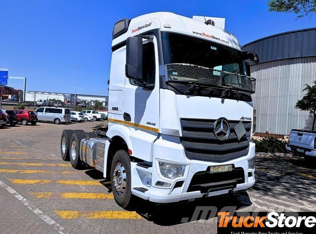 Fuso Actros ACTROS 2645LS/33 STD Τράκτορες